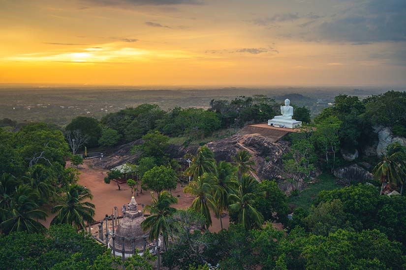 (Image)-image-Sri-Lanka-Anuradhapura-Mihintale-as_293611812