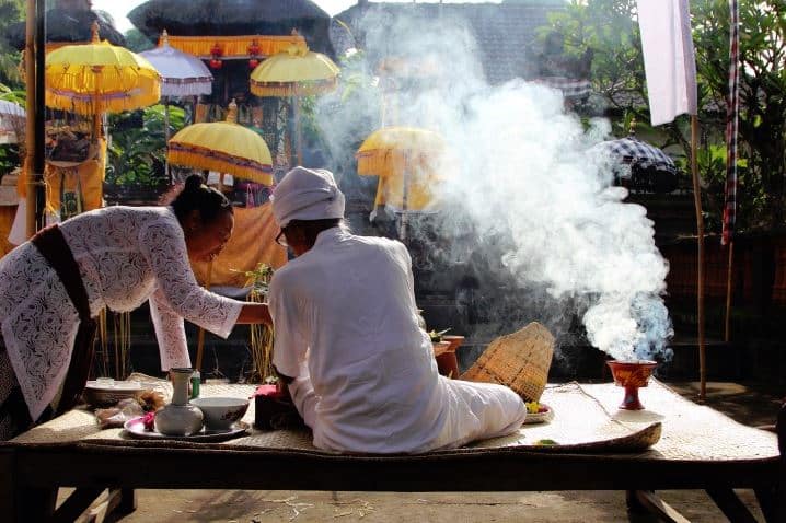 Bali tempelritueel