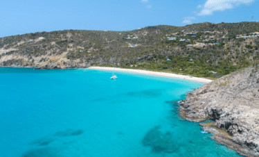 Magnifique crique et plage paradisiaques