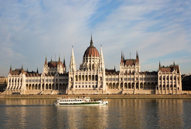 budapest-632851_640