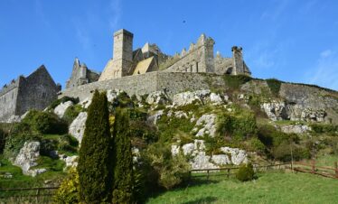Rocher de cashel, Irlande, Le comté de tipperary
